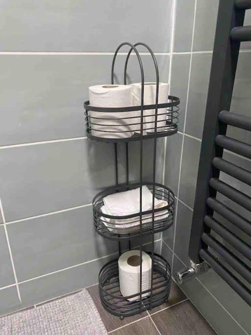 Lovely 1 Bed Studio Apartment With Free Parking Oxford Bagian luar foto