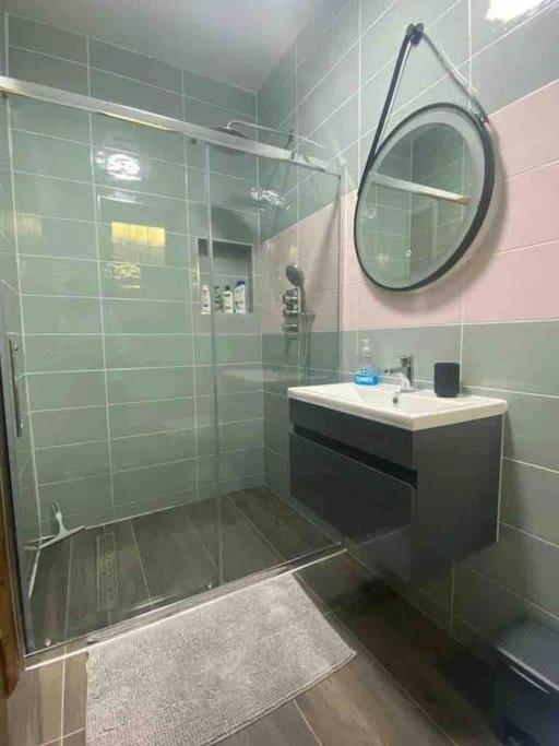 Lovely 1 Bed Studio Apartment With Free Parking Oxford Bagian luar foto